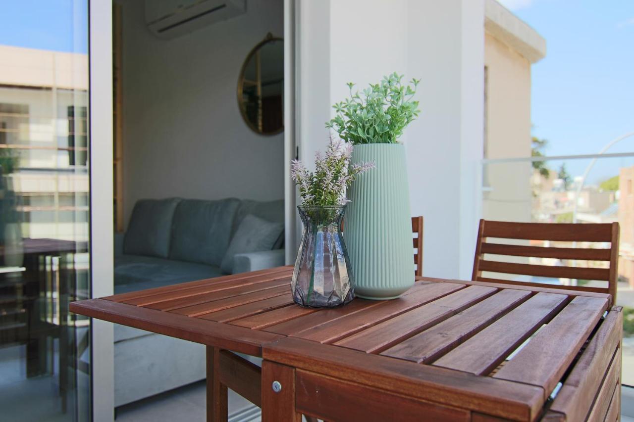 Phaedrus Living Seaside Luxury Flat Athina 123 Leilighet Paphos Eksteriør bilde