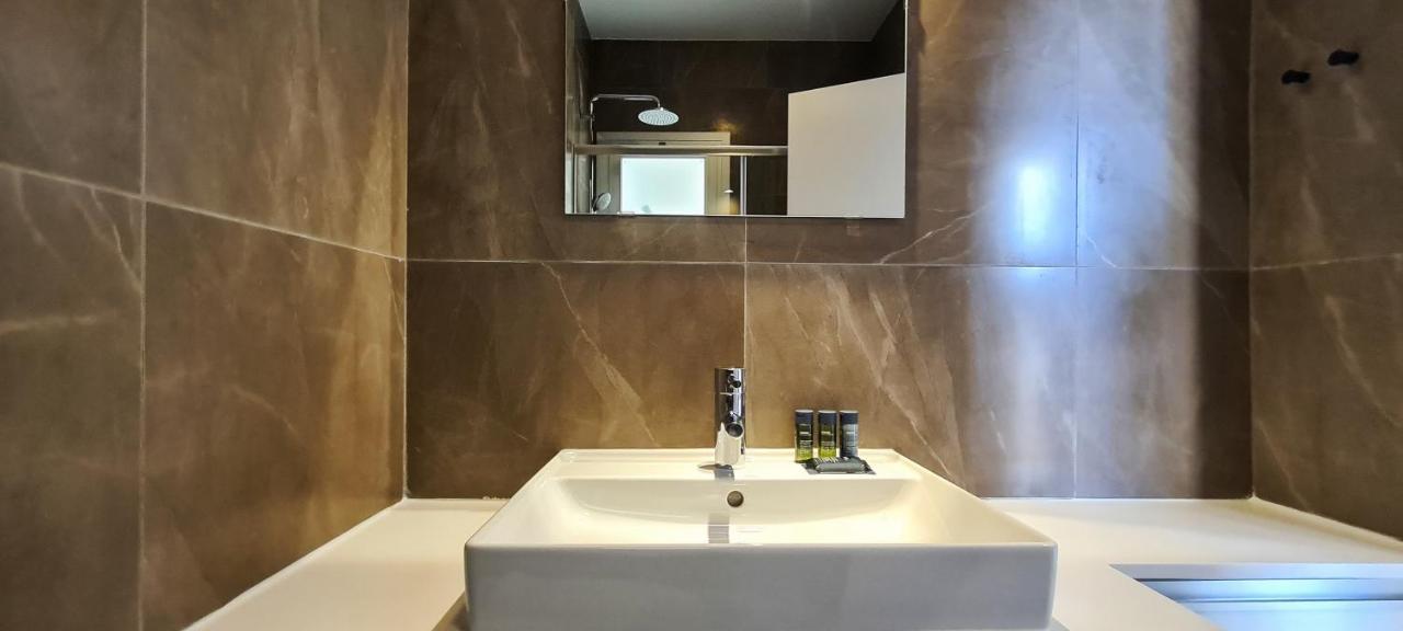 Phaedrus Living Seaside Luxury Flat Athina 123 Leilighet Paphos Eksteriør bilde